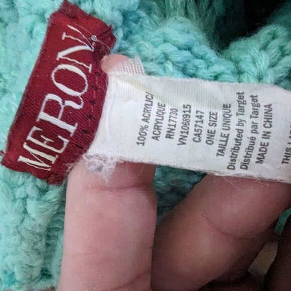 Unisex Toboggan Turquoise Hat Beanie Women's Men's Crochet Winter OSFM Headwear - Picture 4 of 4